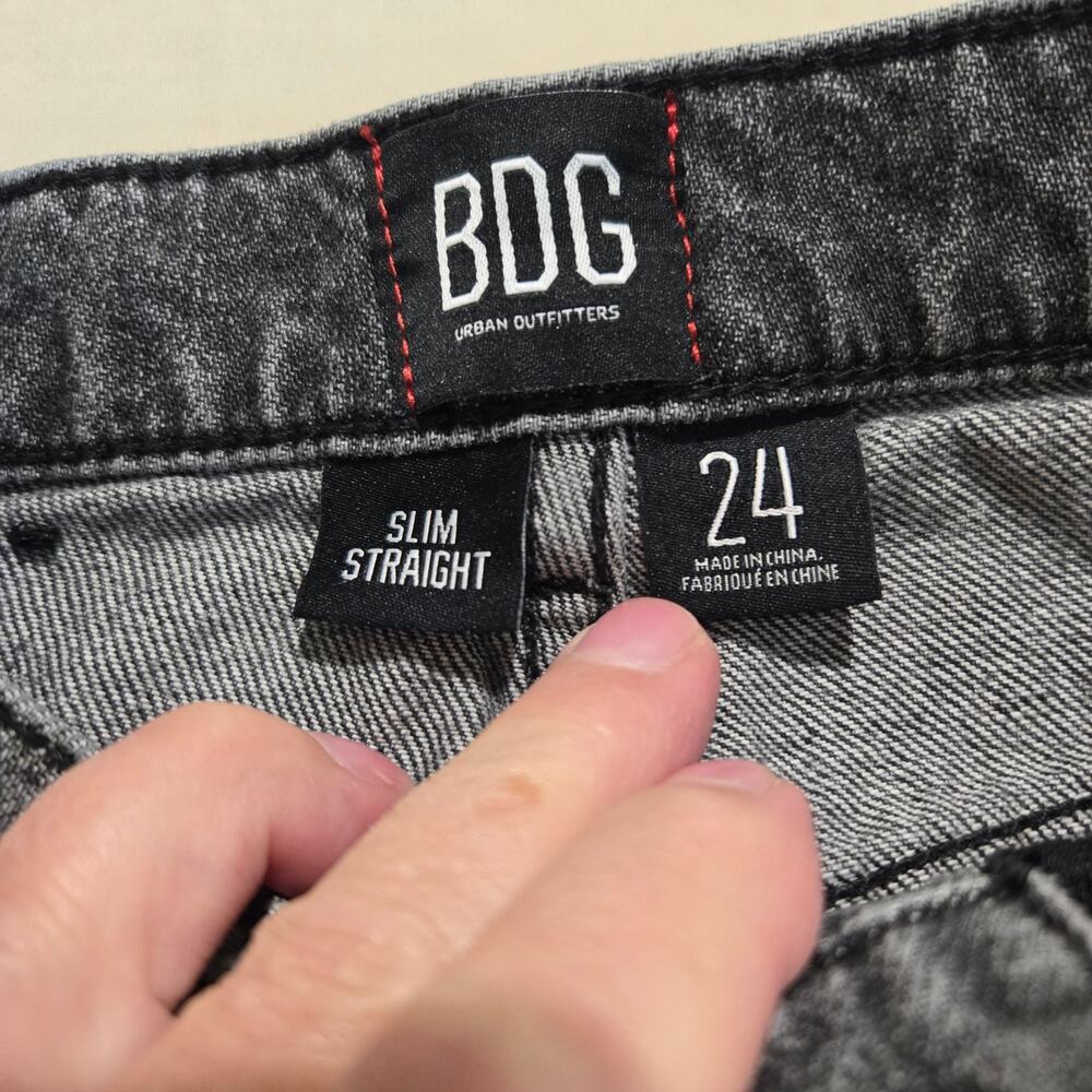 BDG Urban Outfitters Slim Straight Black Button-fly Jeans Distressed Sz 24 - Picture 3 of 10
